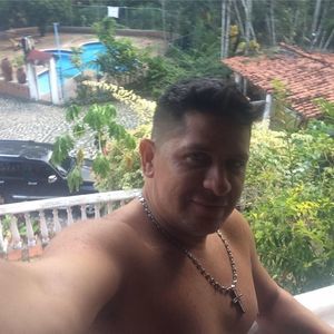 Meet your Posher, Gustavo